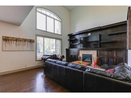 119 Wentworth Hill Sw, Calgary, AB - Indoor Photo Showing Living Room With Fireplace