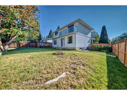 6428 Silver Springs Way Nw, Calgary, AB - Outdoor