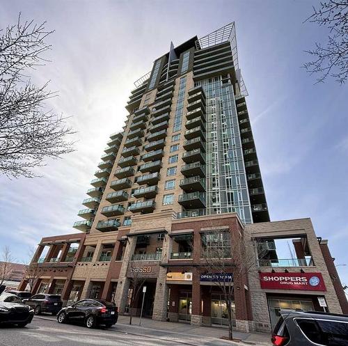 708-1410 1 Street Se, Calgary, AB - Outdoor With Balcony With Facade