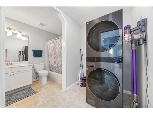 70 Mt Brewster Circle Se, Calgary, AB - Indoor Photo Showing Laundry Room