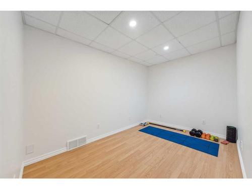 70 Mt Brewster Circle Se, Calgary, AB - Indoor Photo Showing Other Room