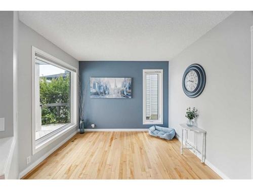 70 Mt Brewster Circle Se, Calgary, AB - Indoor