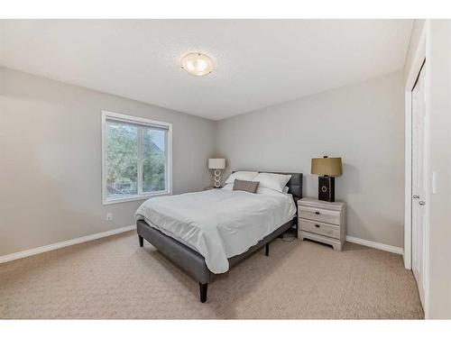 161 Silverado Range View, Calgary, AB - Indoor Photo Showing Bedroom