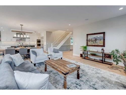 1920 10A Street Sw, Calgary, AB - Indoor Photo Showing Living Room