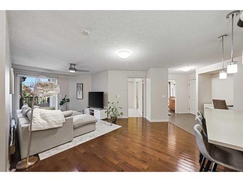 2212-175 Panatella Hill Nw, Calgary, AB - Indoor Photo Showing Other Room