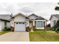 234 Sandstone Drive NW Calgary, AB T3K 3S6