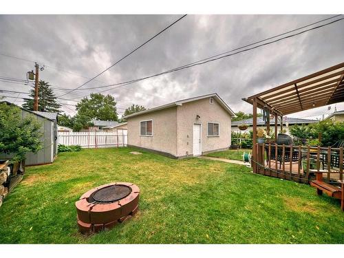 9216 Allison Drive Se, Calgary, AB - Outdoor With Backyard