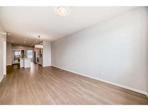 128 Edith Place Nw, Calgary, AB - Indoor