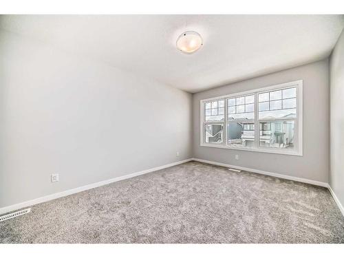 128 Edith Place Nw, Calgary, AB - Indoor Photo Showing Other Room