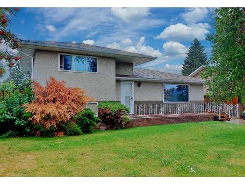 812 47 Street Se, Calgary, AB - Outdoor With Deck Patio Veranda