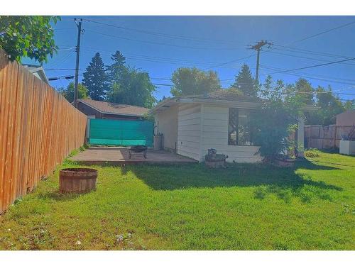 812 47 Street Se, Calgary, AB - Outdoor