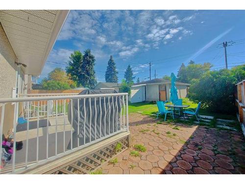 812 47 Street Se, Calgary, AB - Outdoor