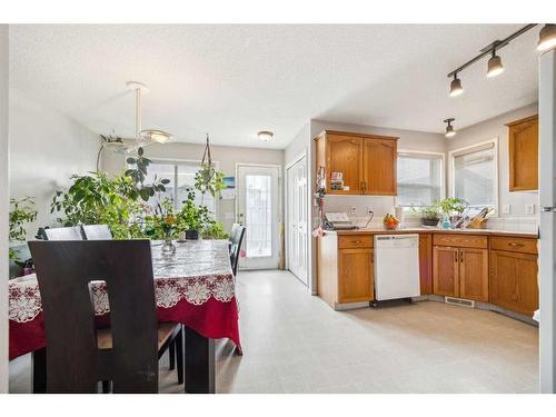 17 Country Hills Bay Nw, Calgary, AB - Indoor