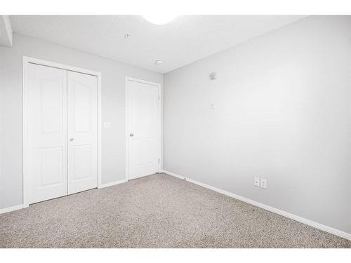 3217-16320 24 Street Sw, Calgary, AB - Indoor Photo Showing Other Room