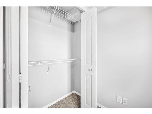 3217-16320 24 Street Sw, Calgary, AB - Indoor With Storage