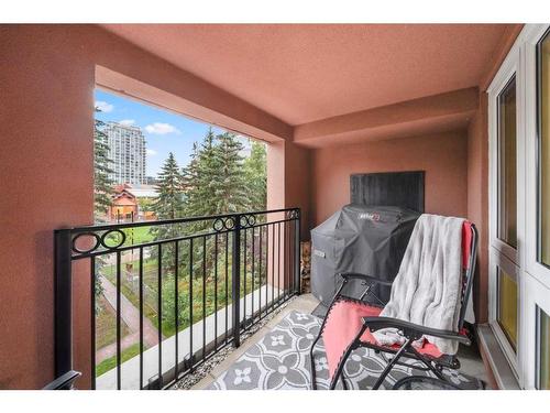 8406-400 Eau Claire Avenue Sw, Calgary, AB -  Photo Showing Other Room