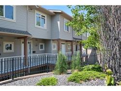 17-169 Rockyledge View NW Calgary, AB T3G 6B1