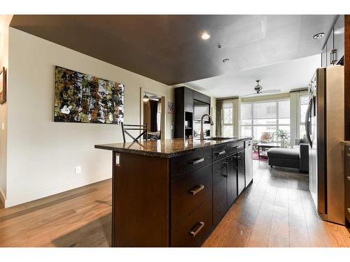 307-1730 5A Street Sw, Calgary, AB - Indoor Photo Showing Kitchen