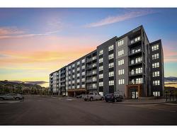 1206-60 Skyview Ranch Road NE Calgary, AB T3N 0G3