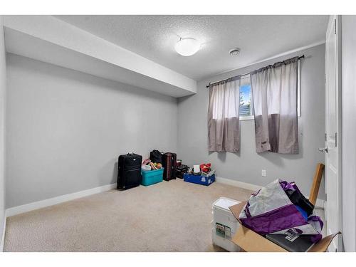 2723 15 Avenue, Calgary, AB - Indoor