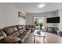 2723 15 Avenue, Calgary, AB  - Indoor Photo Showing Living Room 