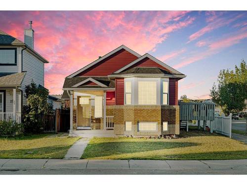 295 Saddlemead Road Ne, Calgary, AB - Outdoor