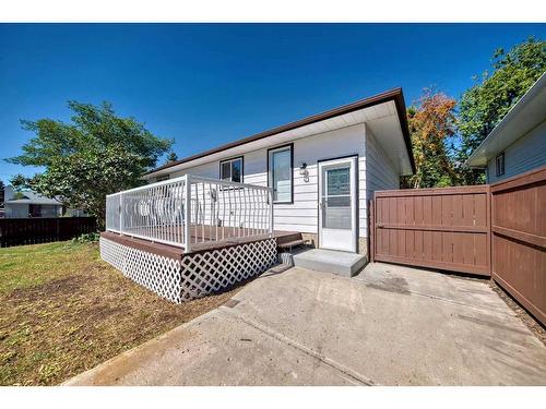 203 Rundleside Crescent Ne, Calgary, AB - Outdoor With Deck Patio Veranda With Exterior