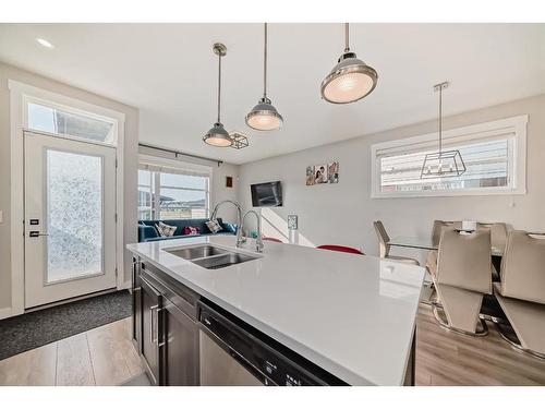 146 Skyview Circle Ne, Calgary, AB - Indoor Photo Showing Kitchen With Double Sink