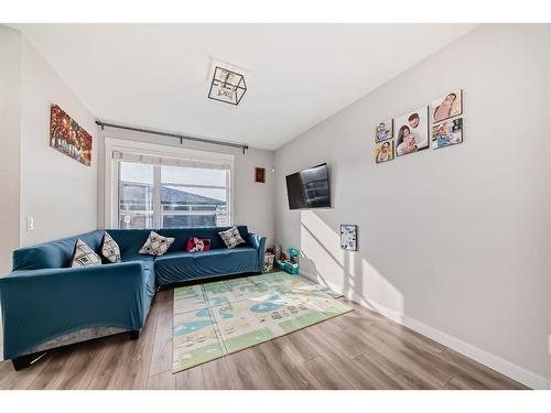 146 Skyview Circle Ne, Calgary, AB - Indoor Photo Showing Living Room