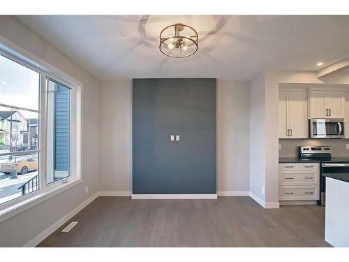 332 Waterford Boulevard, Chestermere, AB - Indoor Photo Showing Kitchen