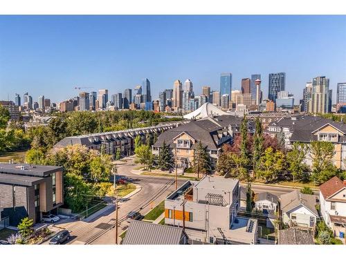 58 27 Avenue Sw, Calgary, AB - Outdoor With View