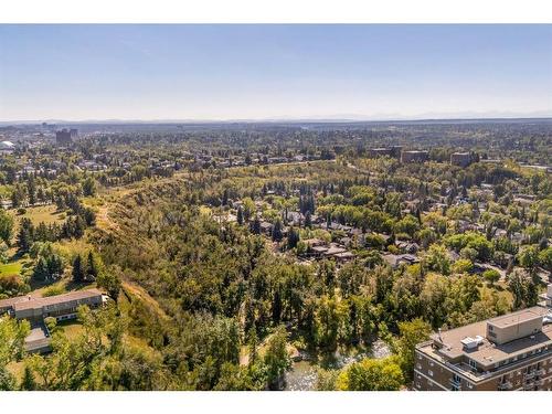 58 27 Avenue Sw, Calgary, AB - Outdoor With View