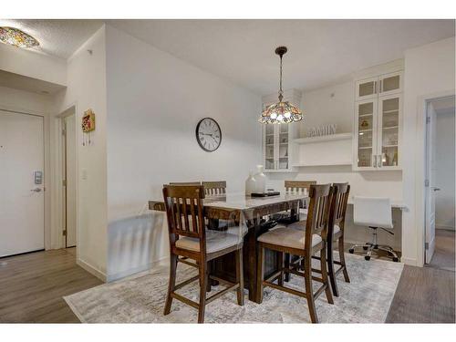 409-6603 New Brighton Avenue Se, Calgary, AB - Indoor Photo Showing Dining Room