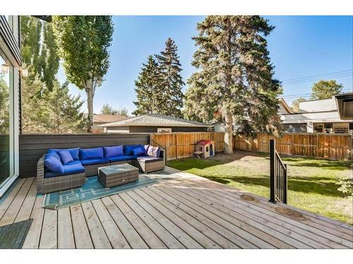 528 49 Avenue Sw, Calgary, AB - Outdoor With Deck Patio Veranda