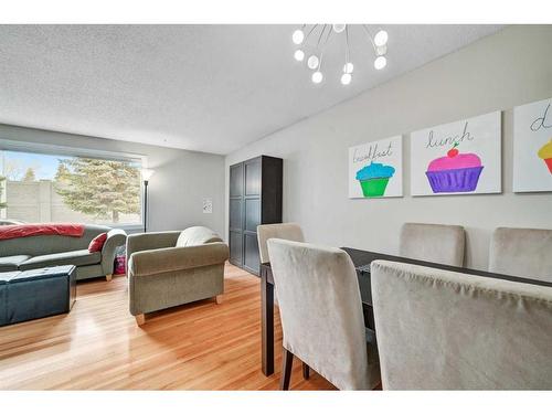 4228 Voyageur Drive Nw, Calgary, AB - Indoor