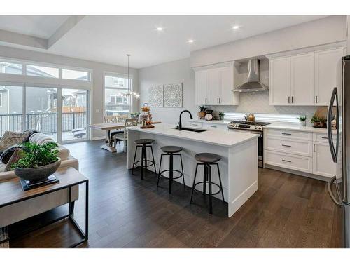 2205 Bayside Road Sw, Airdrie, AB - Indoor Photo Showing Kitchen With Upgraded Kitchen