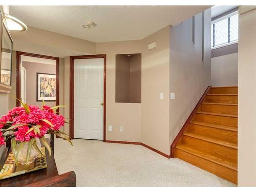 122 Douglasview Rise Se, Calgary, AB - Indoor Photo Showing Other Room