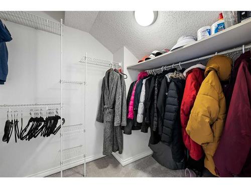 104 Bedford Circle Ne, Calgary, AB - Indoor With Storage