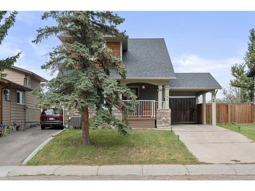 104 Bedford Circle Ne, Calgary, AB - Outdoor With Deck Patio Veranda