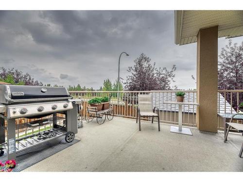 2 Cranridge Heights Se, Calgary, AB - Outdoor With Exterior