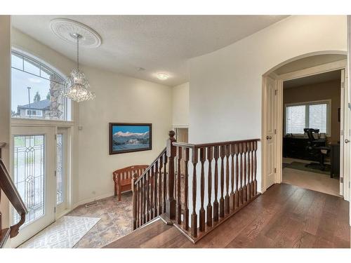 2 Cranridge Heights Se, Calgary, AB - Indoor Photo Showing Other Room