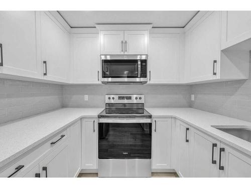 286 Homestead Terrace, Calgary, AB - Indoor Photo Showing Kitchen