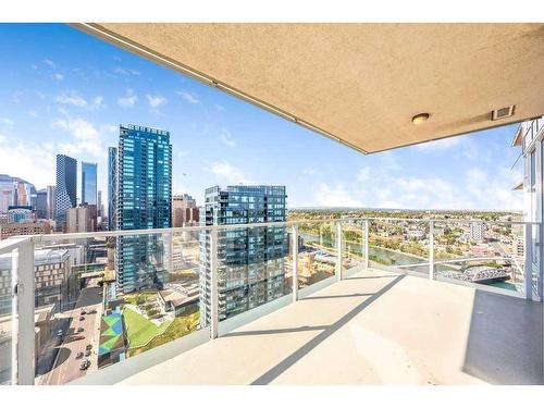 2706-510 6 Avenue Se, Calgary, AB - Outdoor With View With Exterior