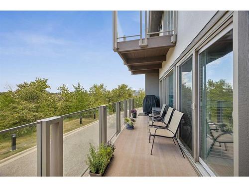 18-3203 Rideau Place Sw, Calgary, AB - Outdoor With Balcony With Exterior