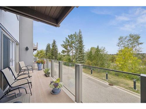 18-3203 Rideau Place Sw, Calgary, AB - Outdoor With Balcony With Exterior