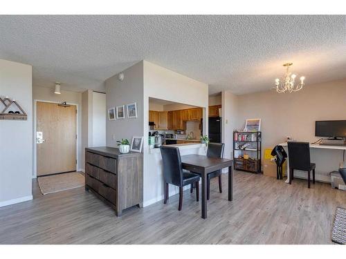 1505-80 Point Mckay Crescent Nw, Calgary, AB - Indoor Photo Showing Other Room