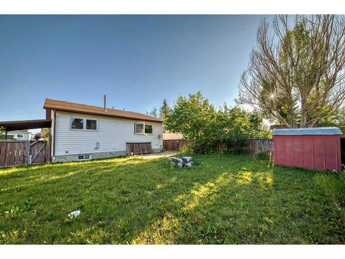 24 Whitaker Close Ne, Calgary, AB - Outdoor With Backyard