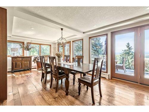 402002 80 Street West, Rural Foothills County, AB - Indoor Photo Showing Dining Room