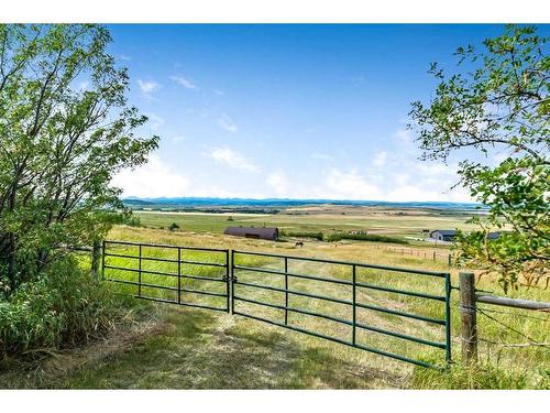 402002 80 Street West, Rural Foothills County, AB - Outdoor With View