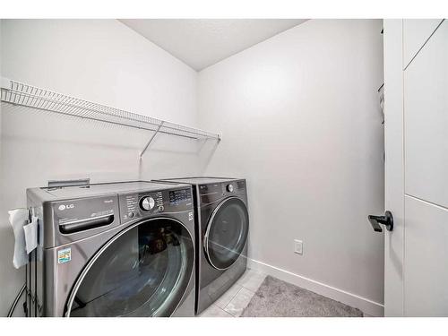 208 Homestead Drive Ne, Calgary, AB - Indoor Photo Showing Laundry Room